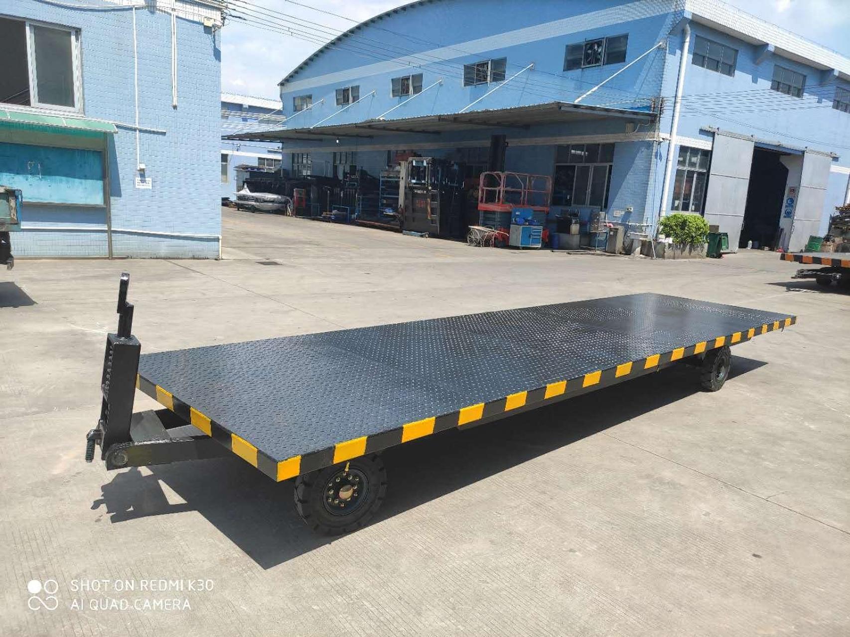 2吨环球（中国） 无动力牵引工具拖车案例