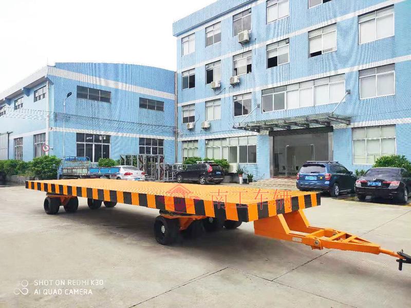 30吨重型无动力牵引环球（中国）