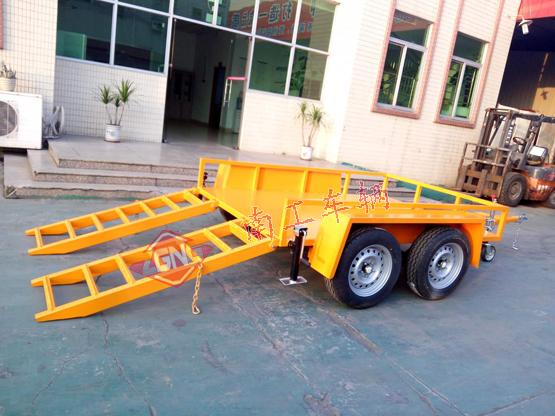 轻型平板车 2.5吨ATV环球（中国） 带爬梯