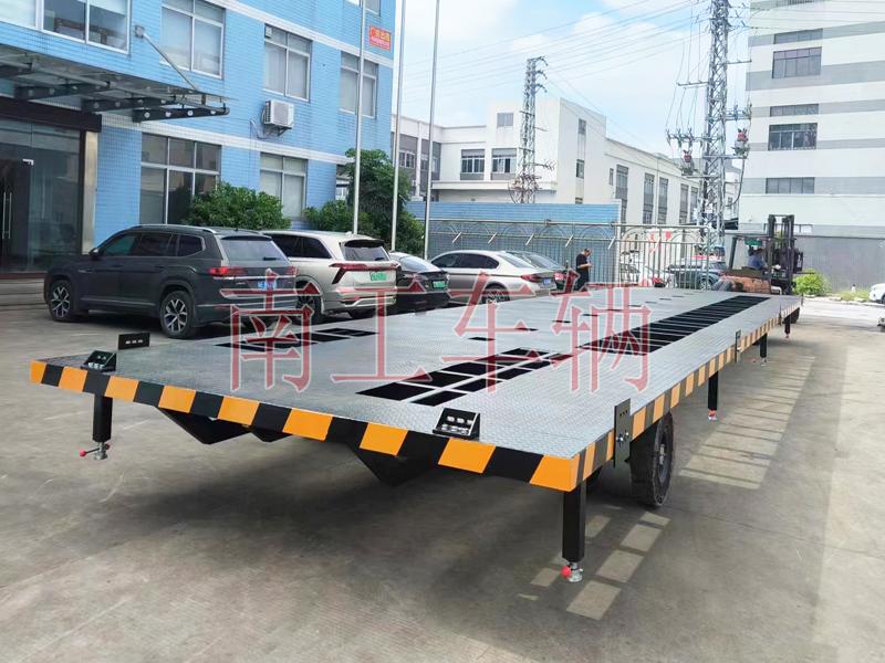 22吨预制移动方舱底盘 重型工业环球（中国）