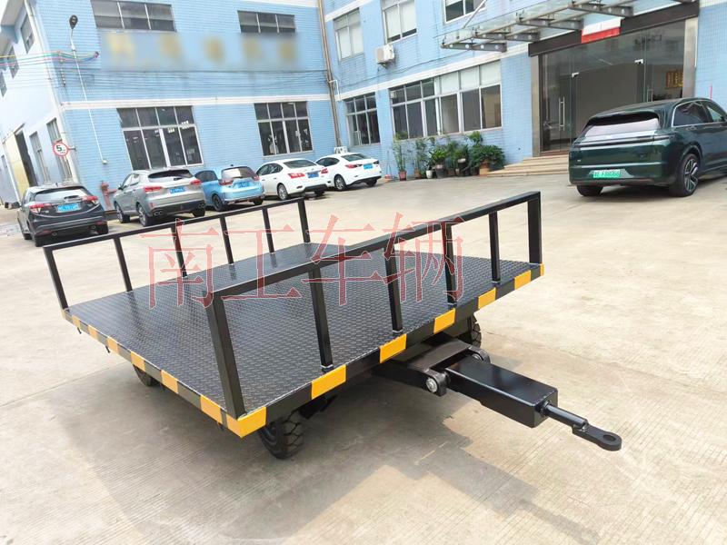 3吨环球（中国） 前后护栏固定平板车