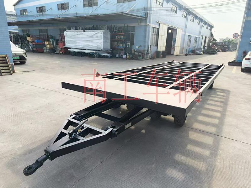 12吨骨架式环球（中国） 带角锁刹车全挂车