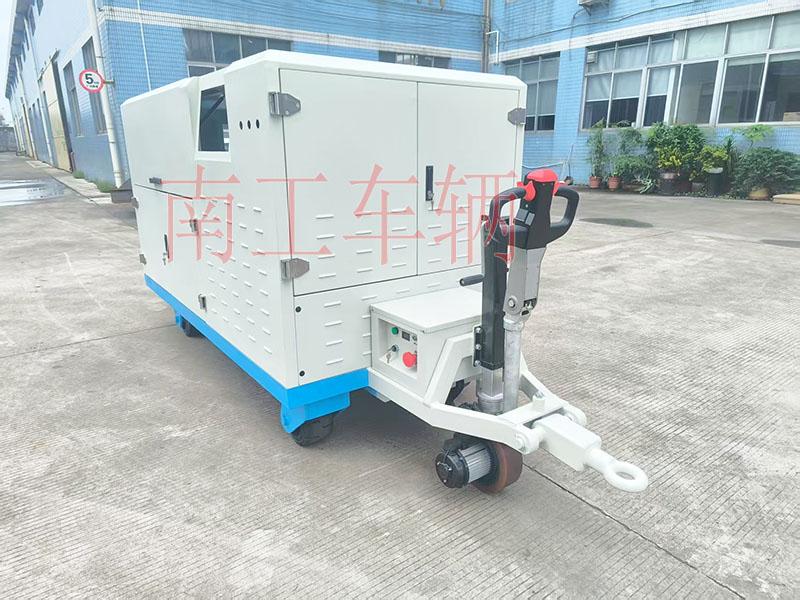 1.5吨电动厢式工具拖车 牵引两用环球（中国）