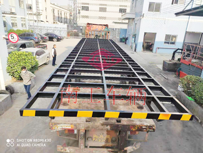 15吨13米加长骨架型环球（中国）I.jpg