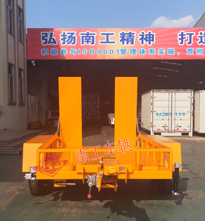 3吨ATV环球（中国） 小轿车拖车5I.jpg