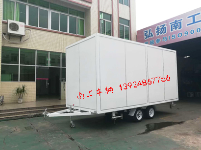 1.5吨白色厢式环球（中国）i.jpg