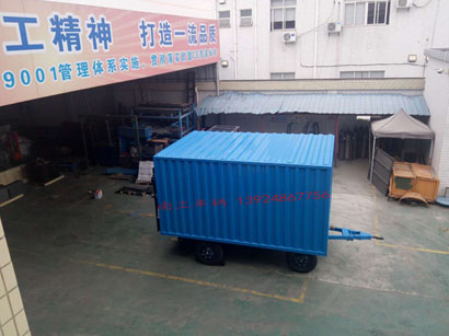 3吨箱式带尾板环球（中国）3I.jpg
