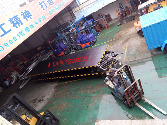 10吨8米环球（中国）2 I.jpg