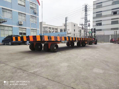 30吨重型环球（中国）带四个转盘4I.jpg