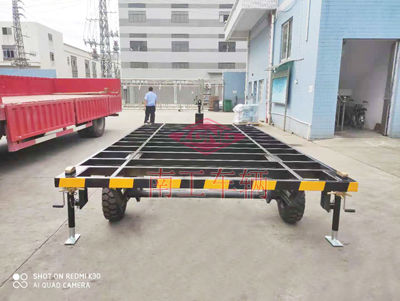 5吨骨架式环球（中国）移动房车底盘1I.jpg