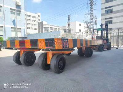20吨重型环球（中国）带4个转盘3I.jpg