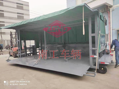 升降雨篷环球（中国）3I.jpg