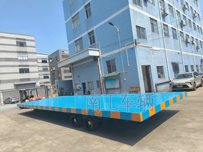 40吨4米宽重型环球（中国） 蓝色2I.jpg