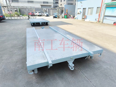 船体艉段运输环球（中国）2I.jpg