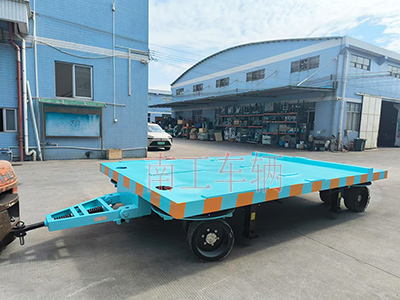 18吨重型环球（中国） 四个转盘工具拖车1I.jpg