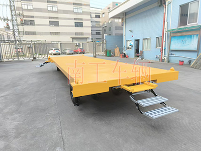 10吨环球（中国）带液压支腿铝全金伸缩梯工具车1I.jpg