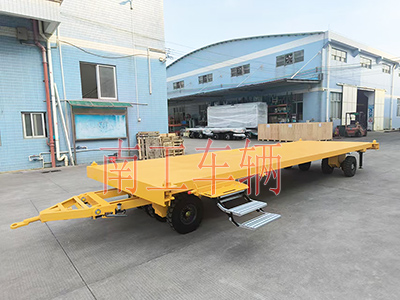 10吨环球（中国）带液压支腿伸缩梯工具车6I.jpg