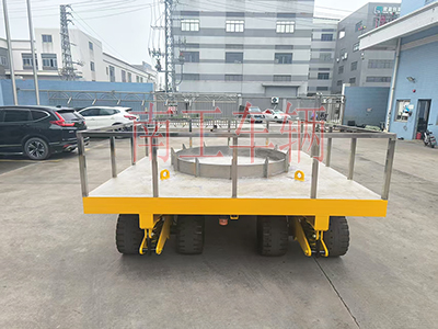25吨重型环球（中国）带圆型不锈钢上装工具拖车5I.jpg