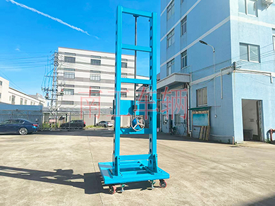 1762134400473483.jpg 0.25吨螺杆升降手推车1I.jpg